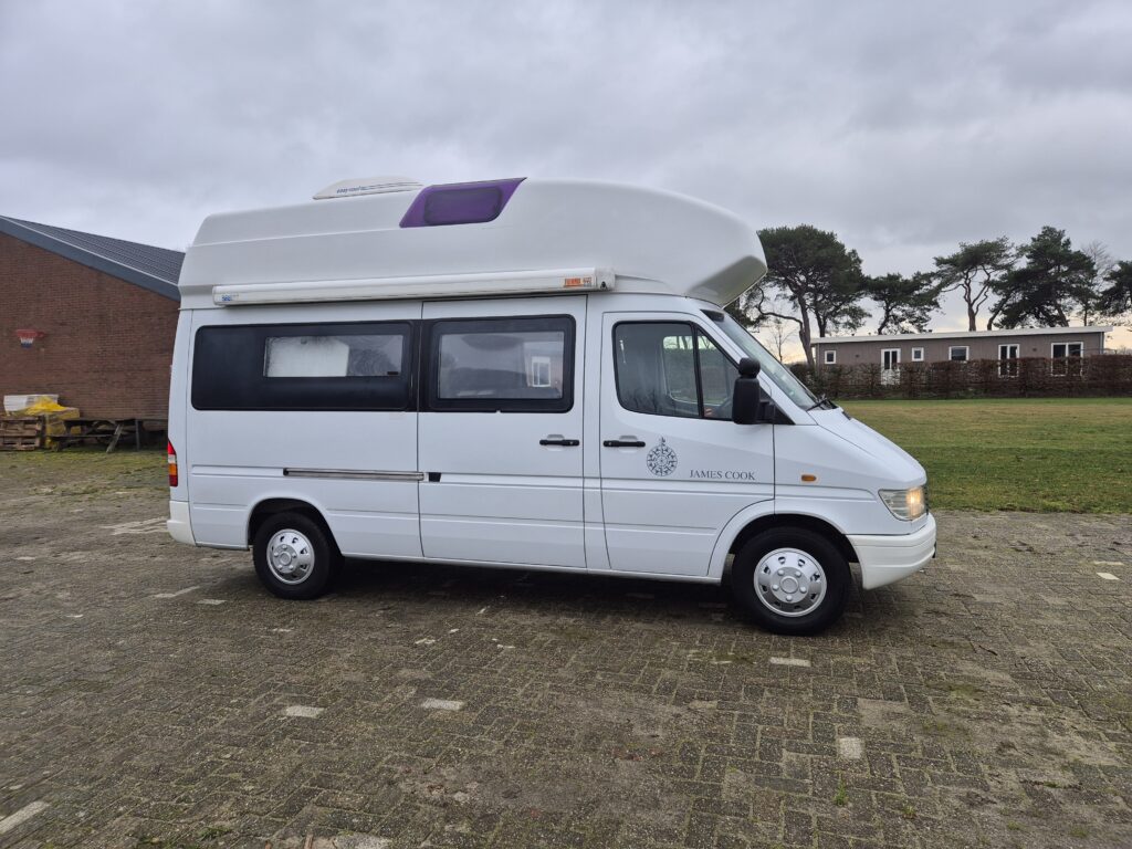 Verkocht! Gereserveerd! James cook camper
